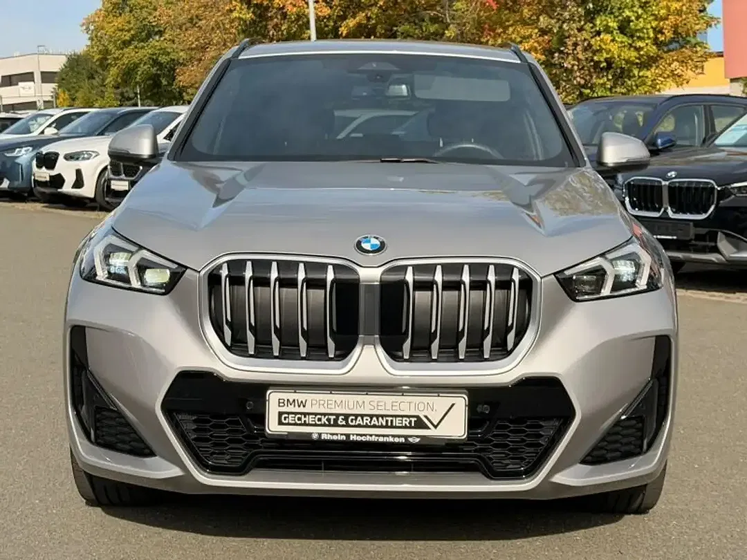 BMW X1 - Thumbnail 5