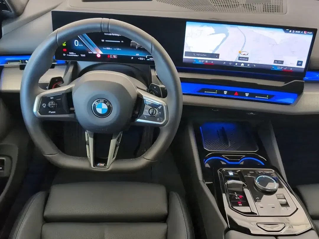 BMW 520 - Thumbnail 8
