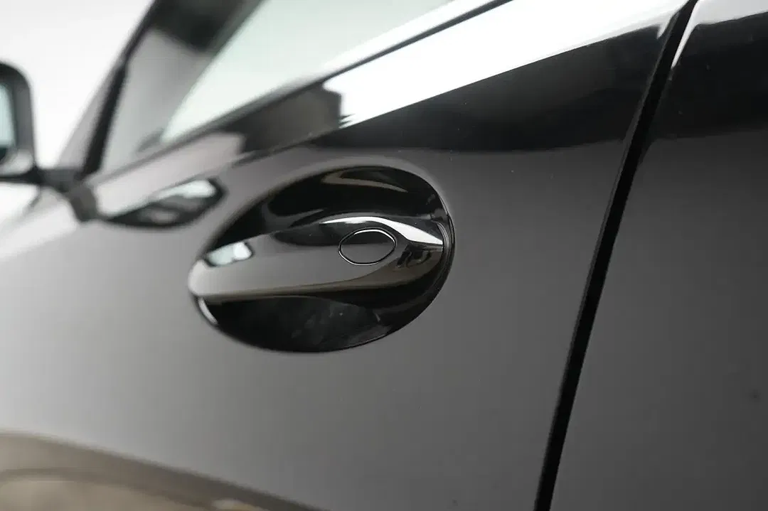 BMW 330 - Thumbnail 13