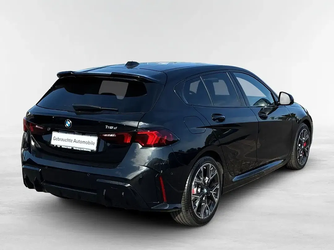 BMW 118 - Thumbnail 6