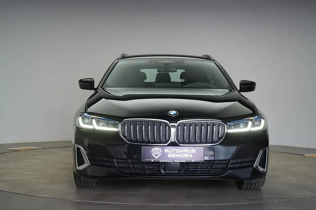 BMW 530 - Thumbnail 2