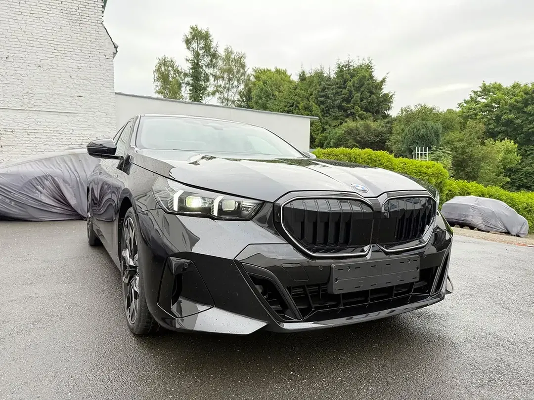 BMW 520 - Thumbnail 14