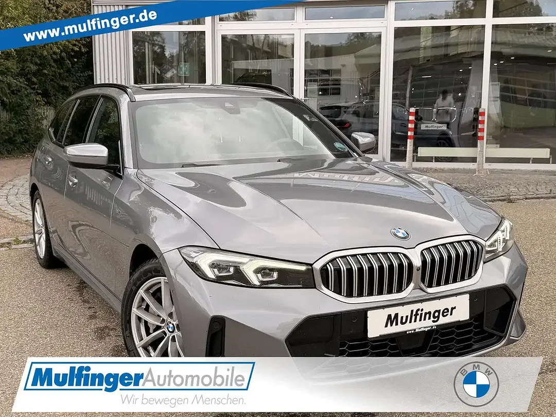 BMW 330 - Thumbnail 1