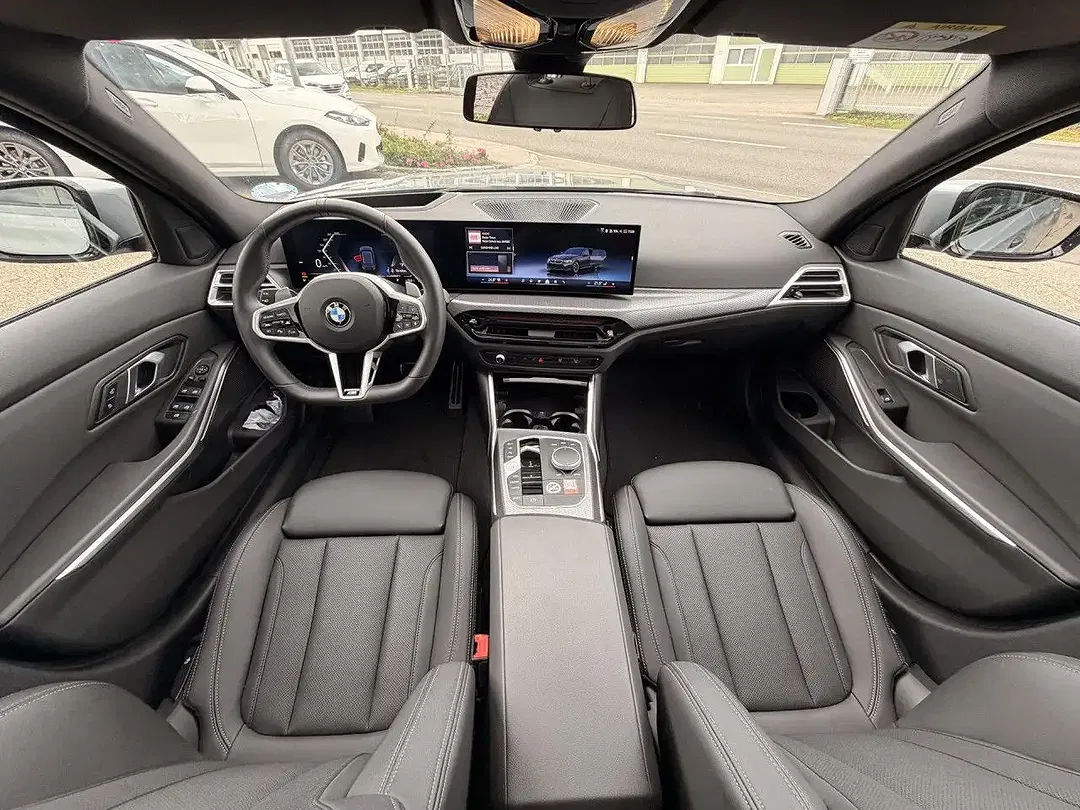 BMW 330 - Thumbnail 14