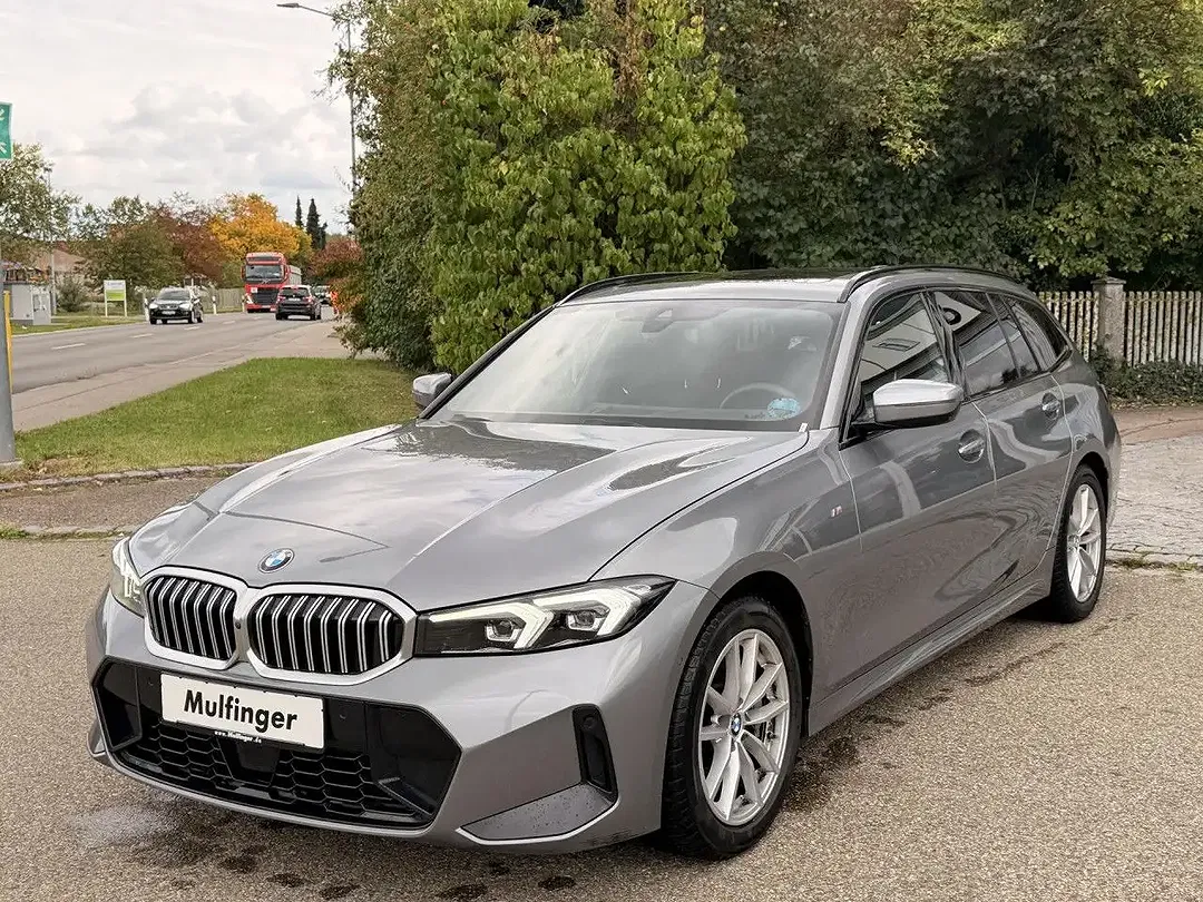 BMW 330 - Thumbnail 4