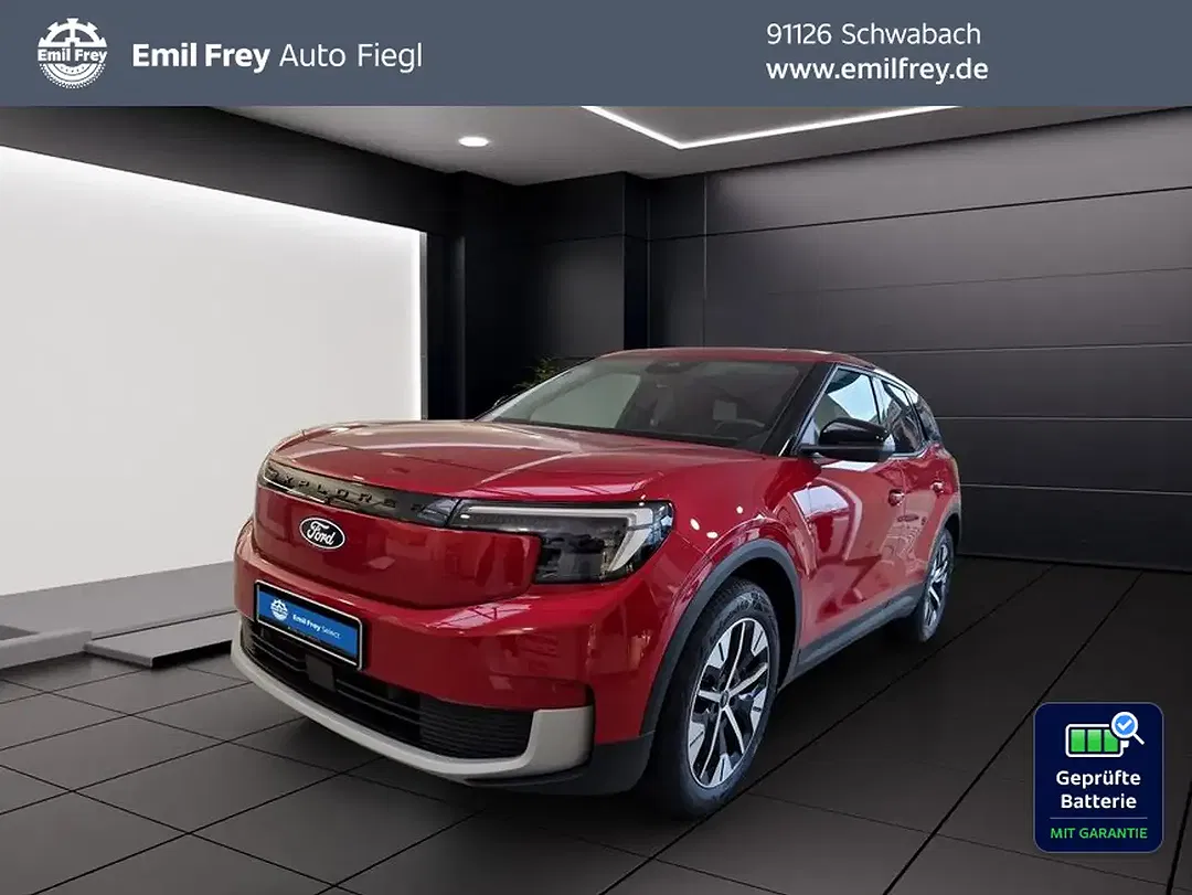 Ford Explorer - Thumbnail 1