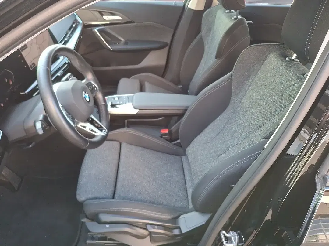BMW X1 - Thumbnail 10