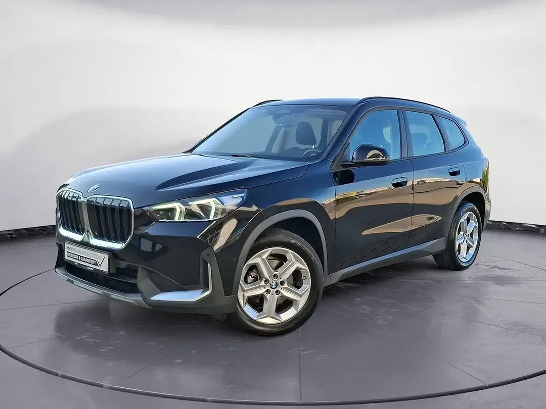 BMW X1 - Thumbnail 2