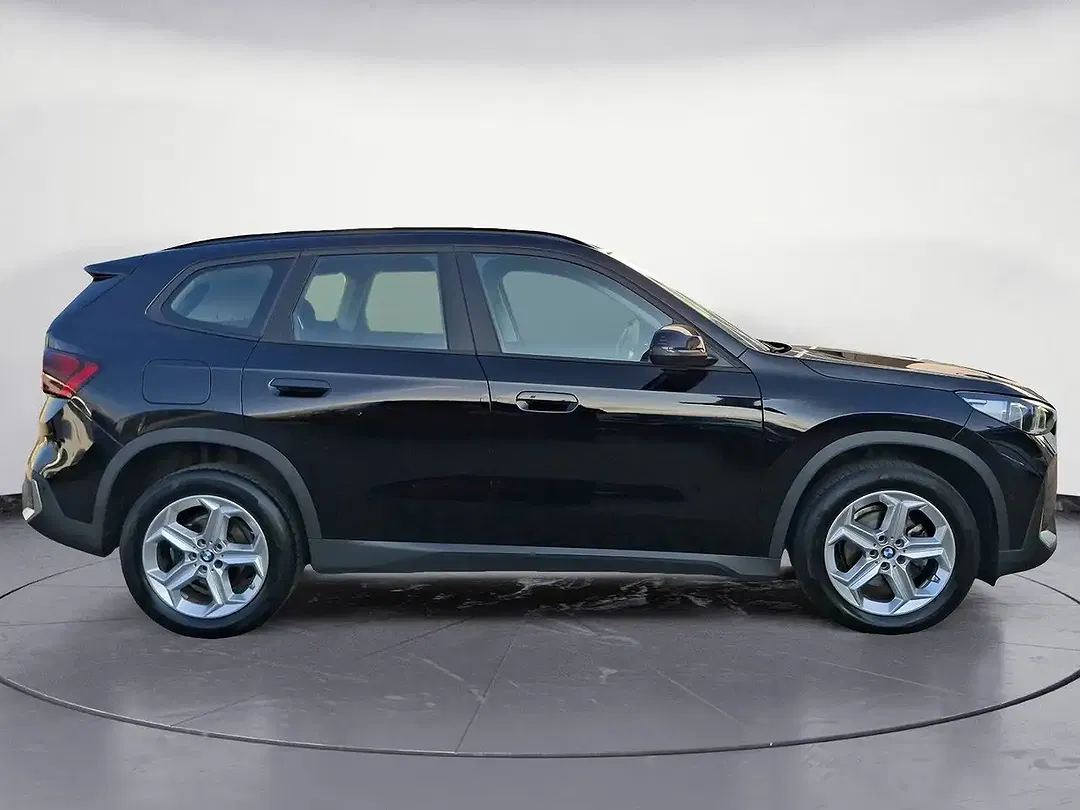 BMW X1 - Thumbnail 6