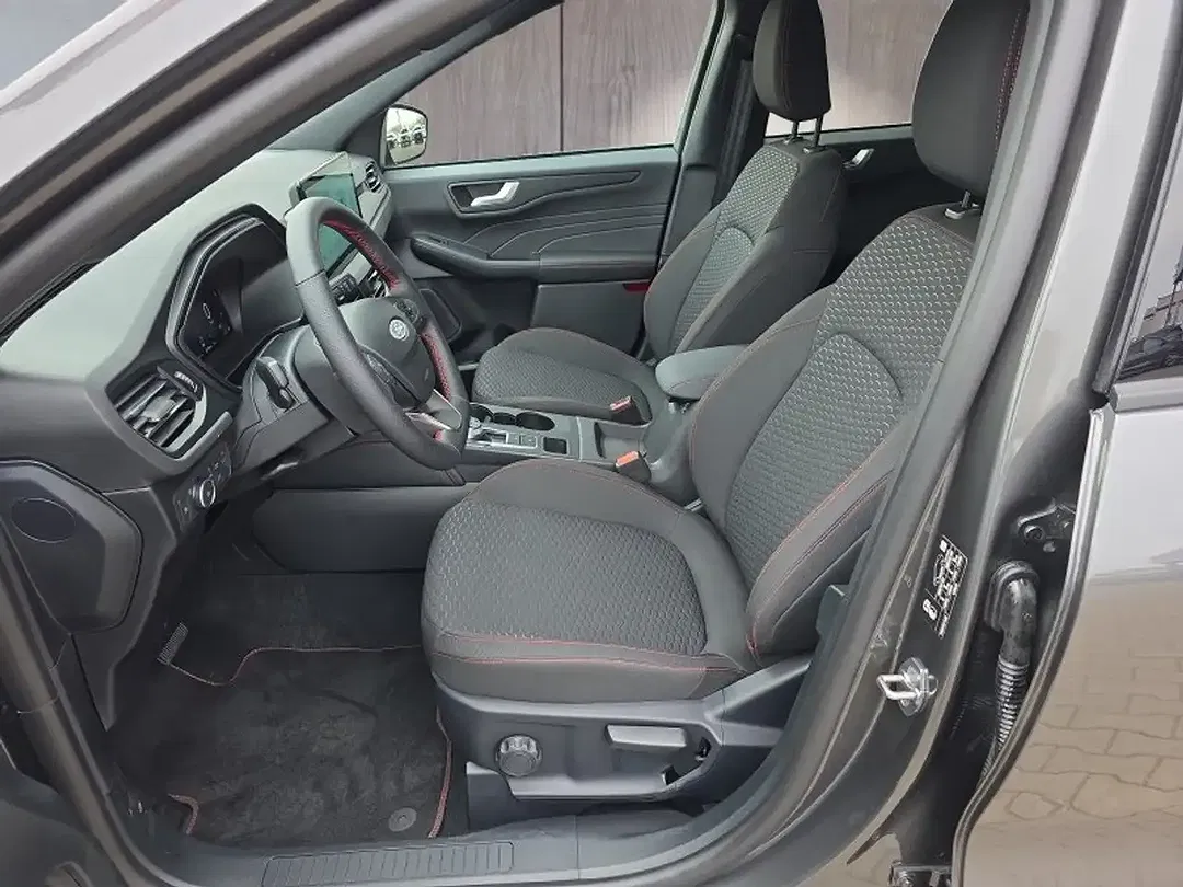 Ford Kuga - Thumbnail 9