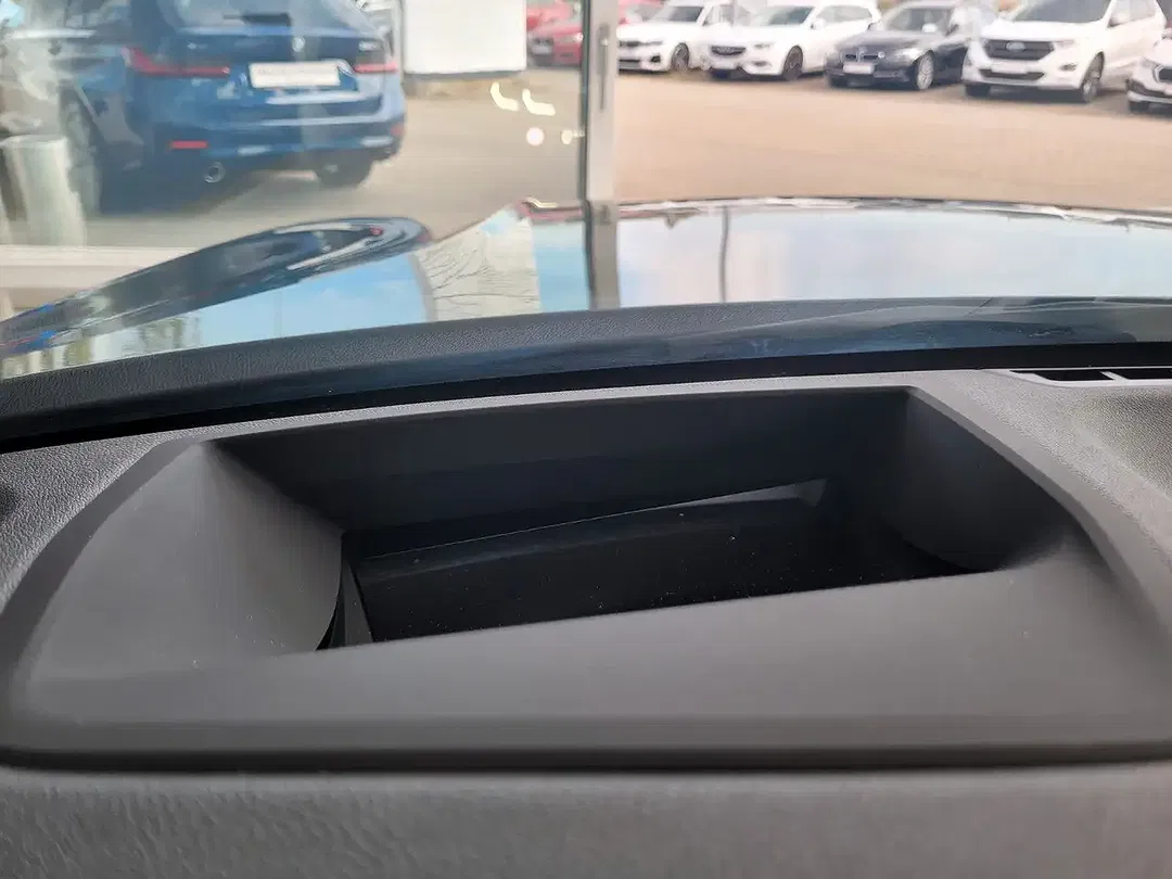 BMW 330 - Thumbnail 16