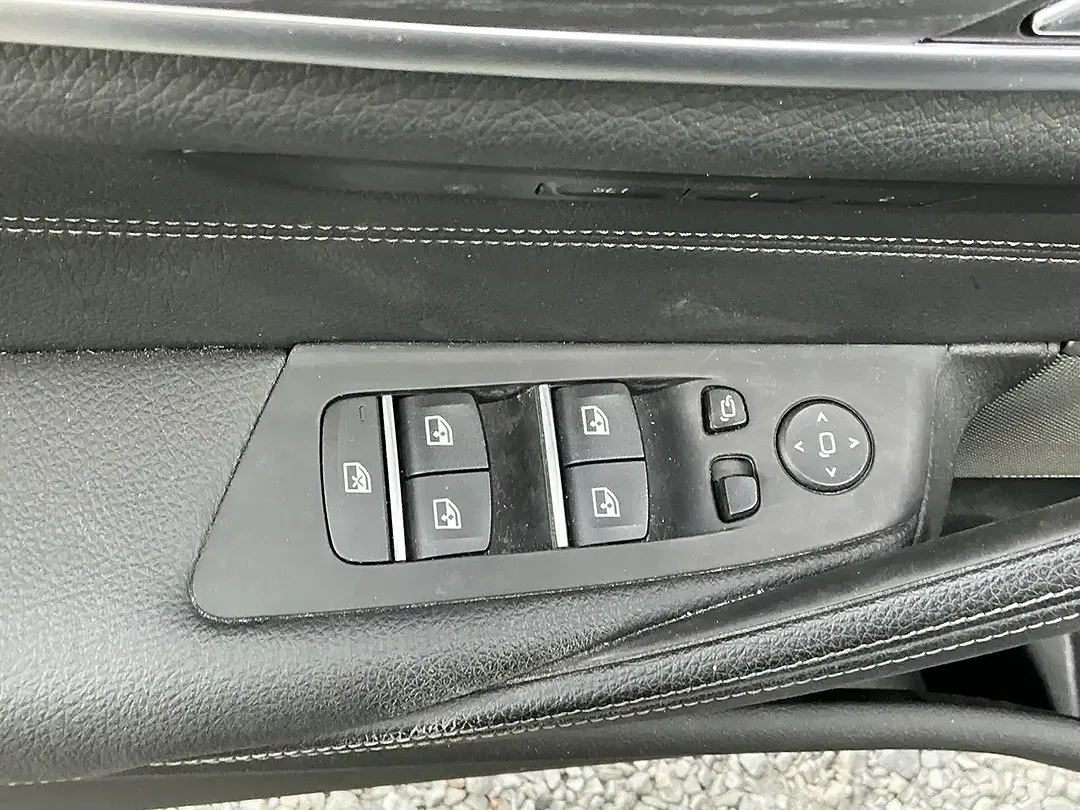BMW 530 - Thumbnail 5
