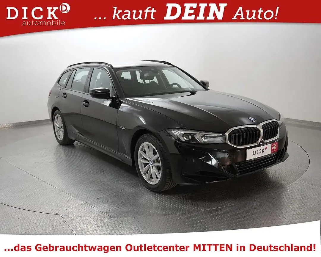 BMW 330 - Thumbnail 1