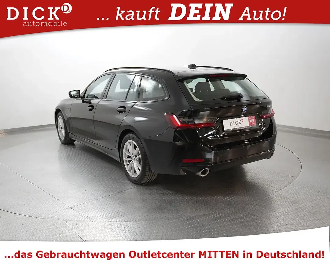 BMW 330 - Thumbnail 6