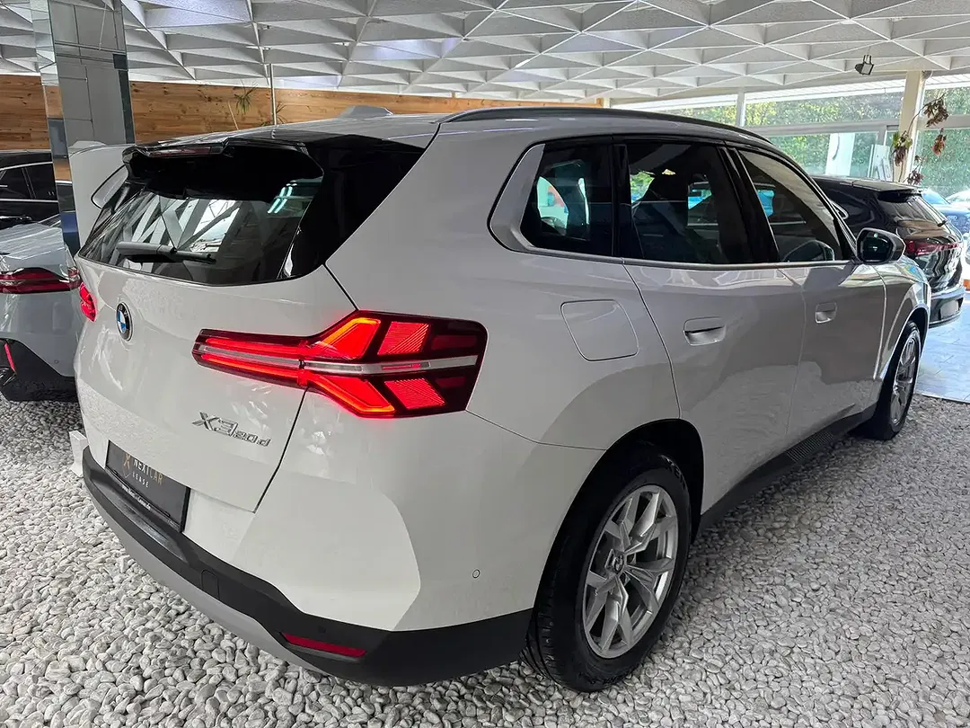 BMW X3 - Thumbnail 4