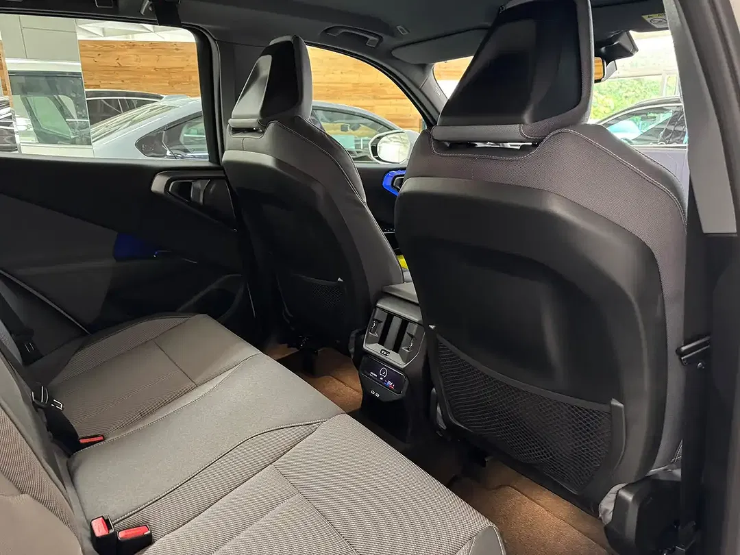 BMW X3 - Thumbnail 9