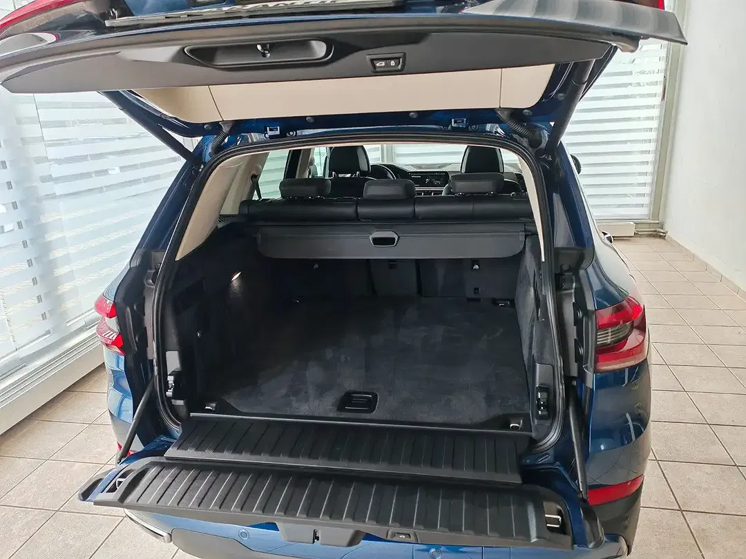 BMW X5 - Thumbnail 8