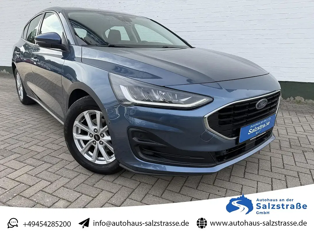 Ford Focus - Thumbnail 1