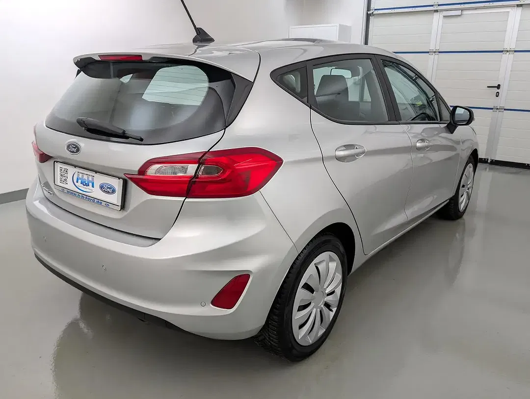Ford Fiesta - Thumbnail 4