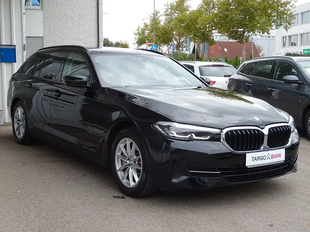 BMW 530 - Thumbnail 1