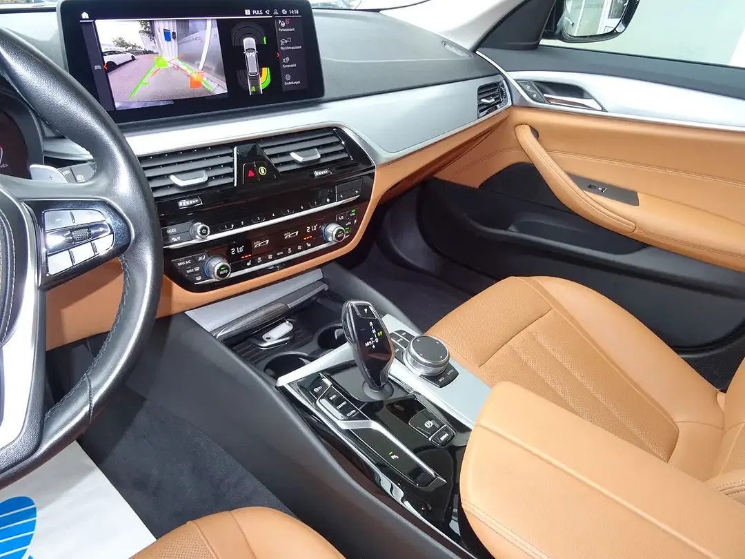 BMW 530 - Thumbnail 11
