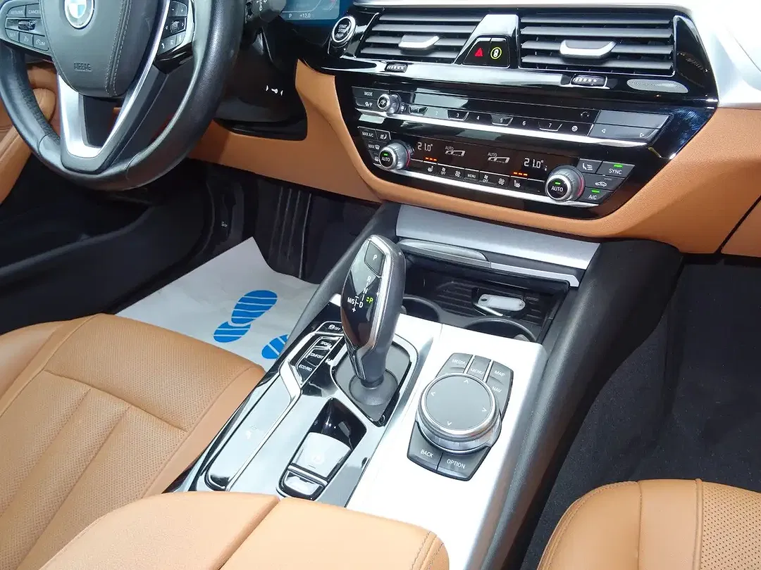 BMW 530 - Thumbnail 9