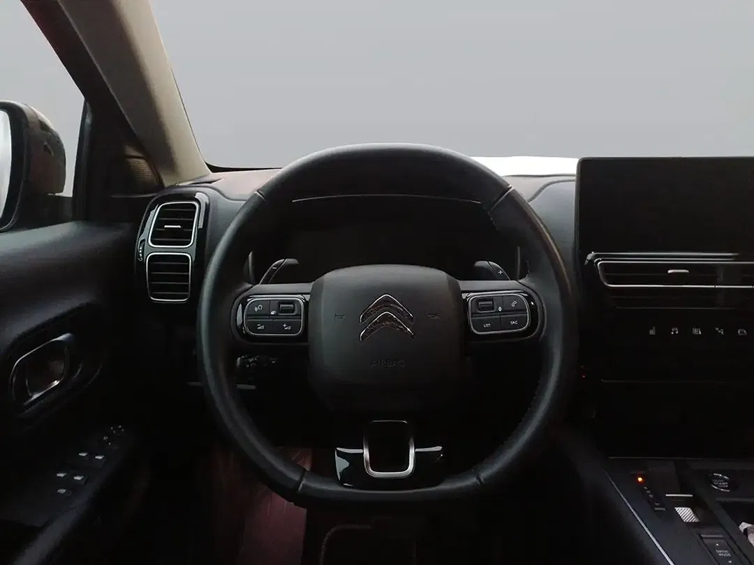 Citroen C5 Aircross - Thumbnail 13