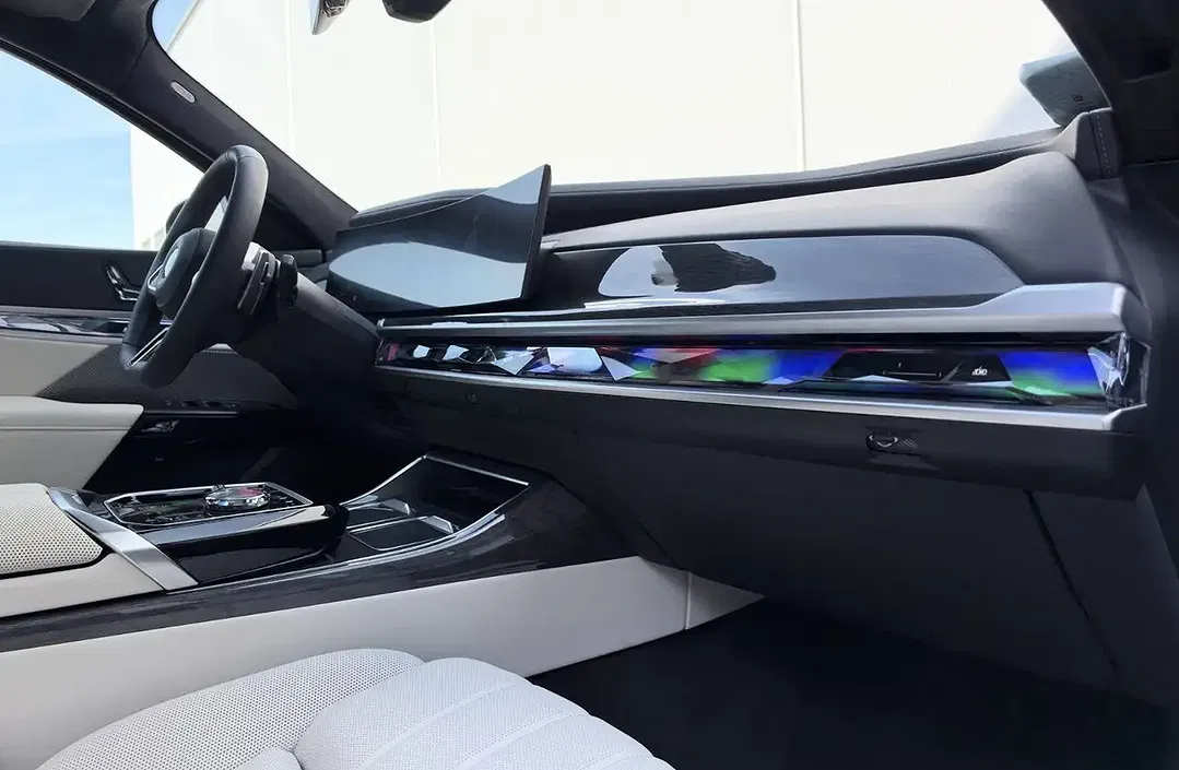 BMW 740 - Thumbnail 13