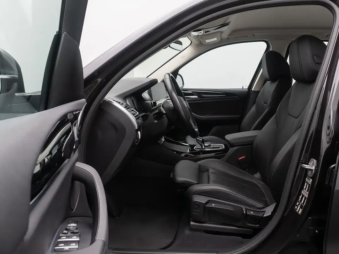 BMW X3 - Thumbnail 19
