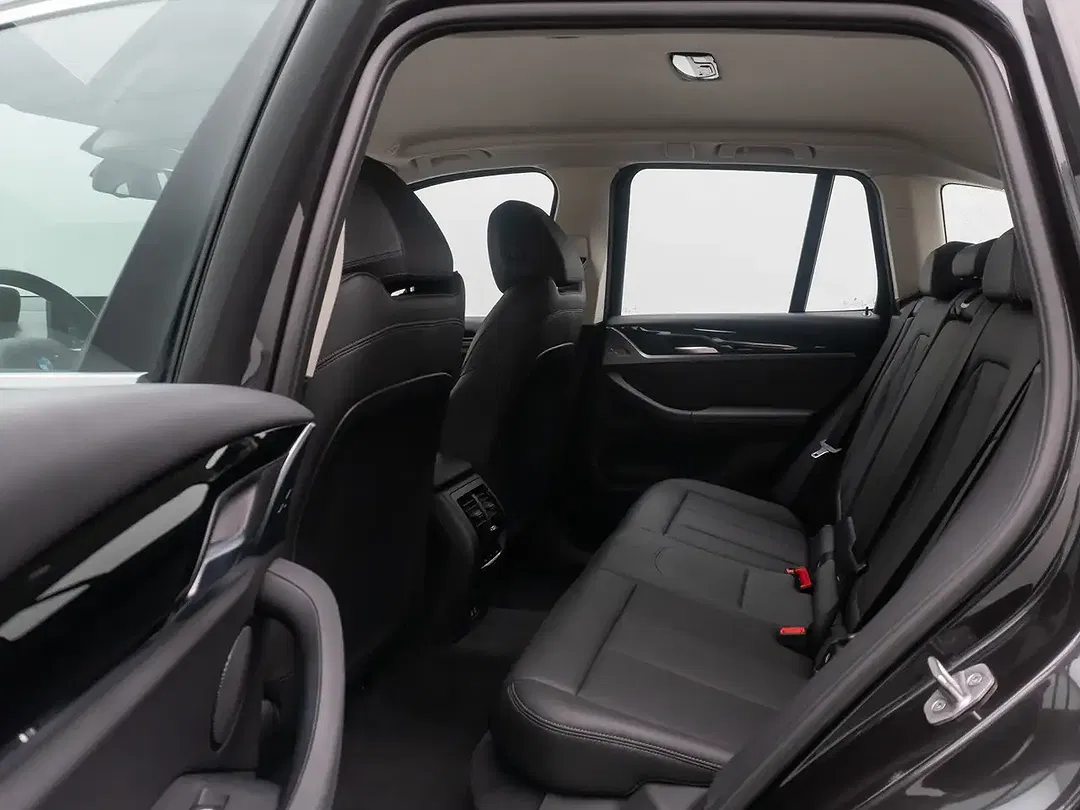 BMW X3 - Thumbnail 25