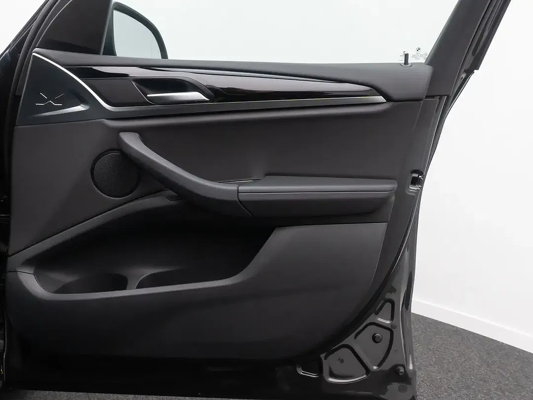 BMW X3 - Thumbnail 28