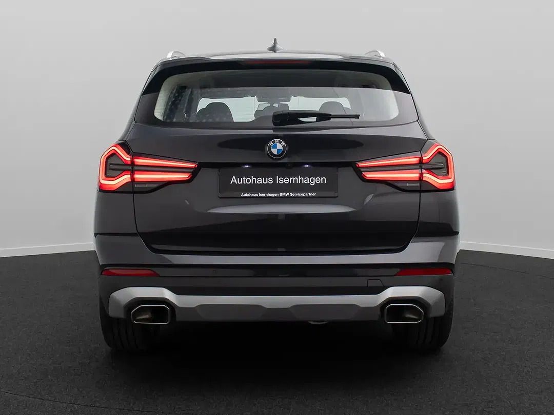 BMW X3 - Thumbnail 8