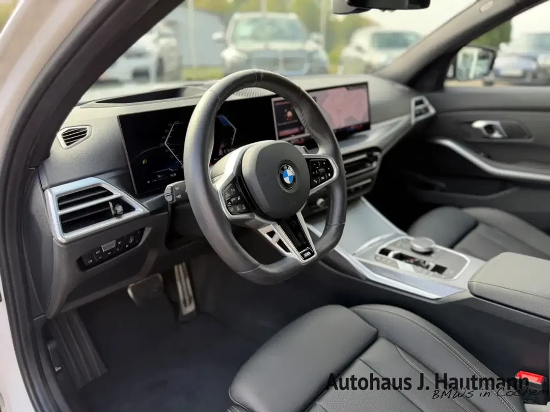 BMW 320 - Thumbnail 10