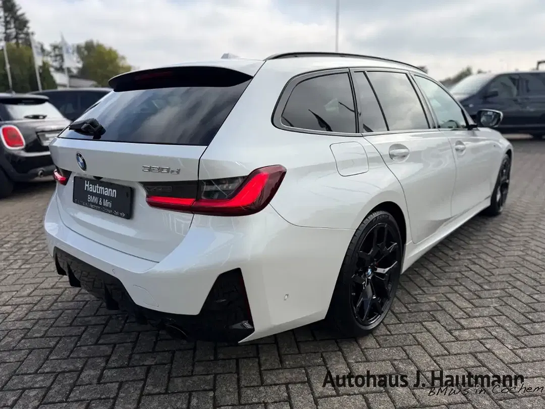 BMW 320 - Thumbnail 8
