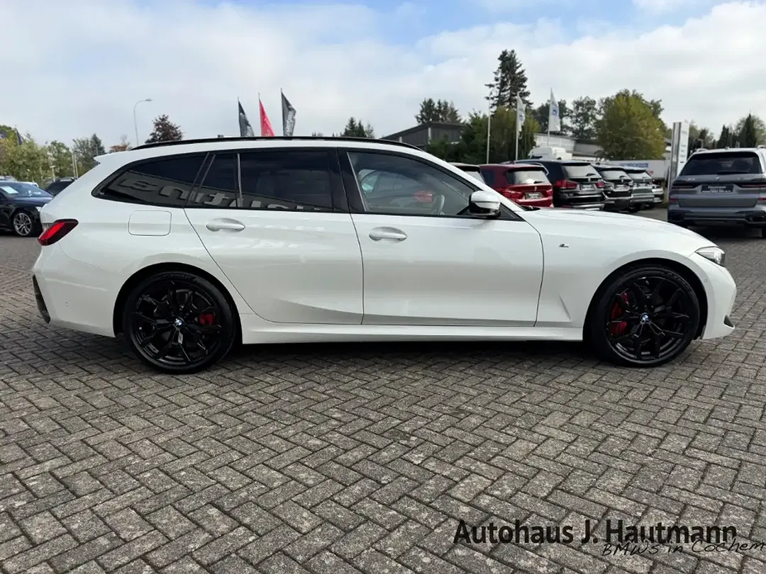 BMW 320 - Thumbnail 9