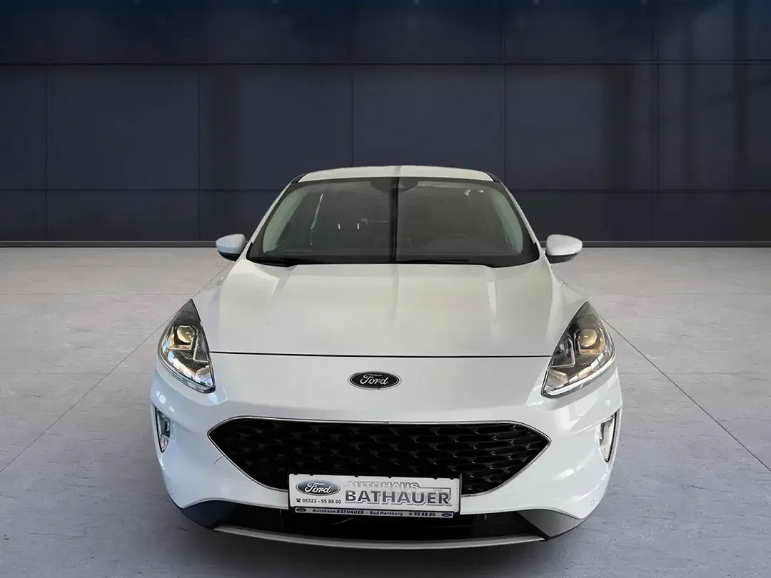 Ford Kuga - Thumbnail 2