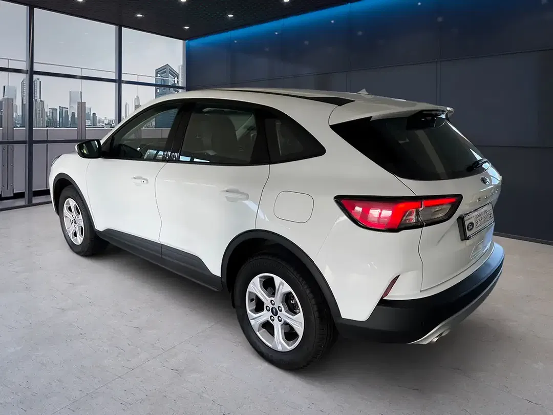 Ford Kuga - Thumbnail 4