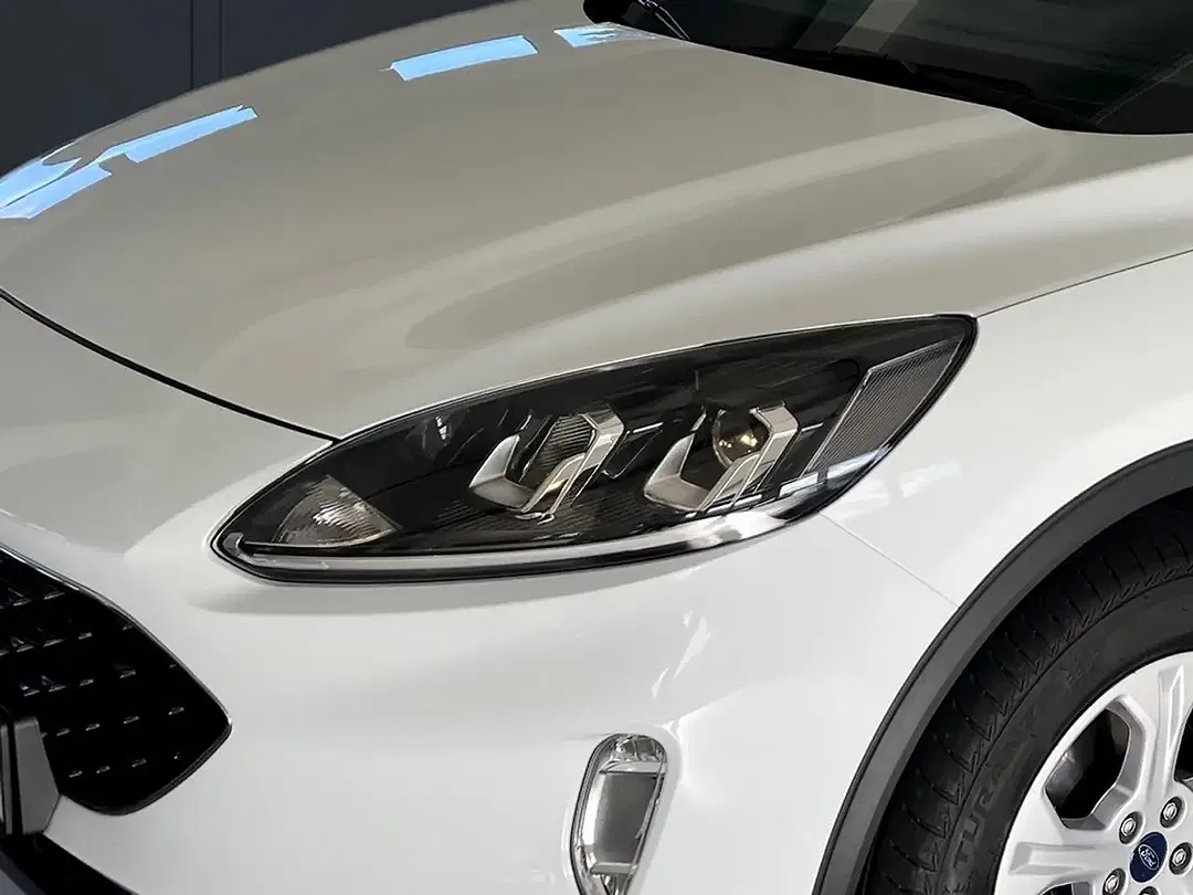 Ford Kuga - Thumbnail 6