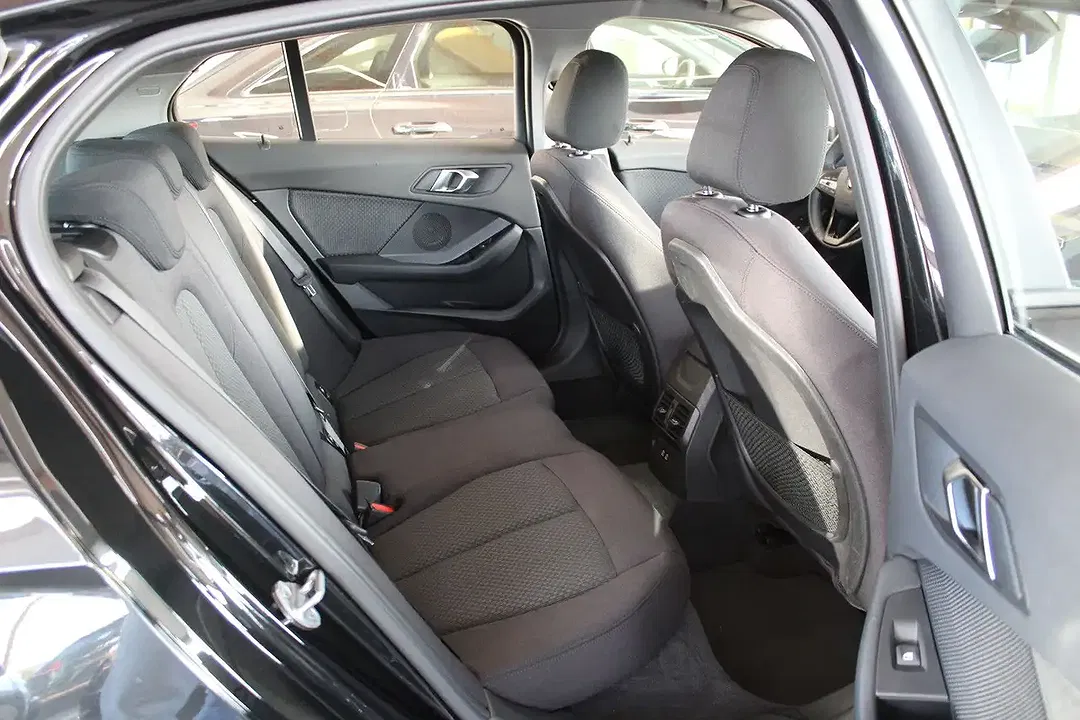 BMW 118 - Thumbnail 12