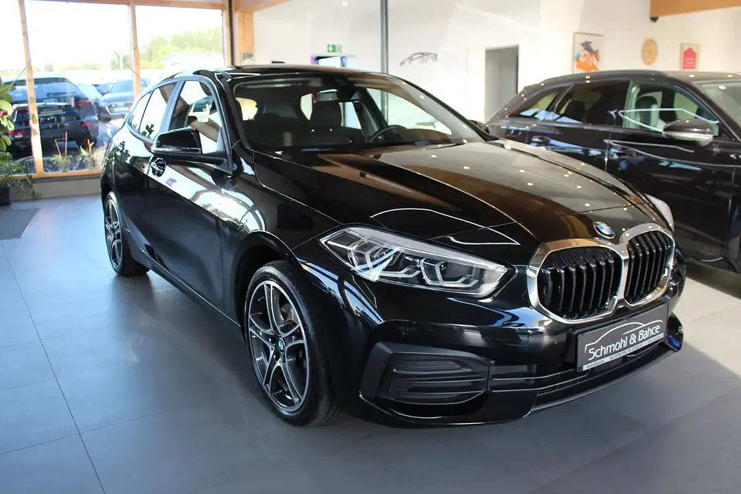 BMW 118 - Thumbnail 3