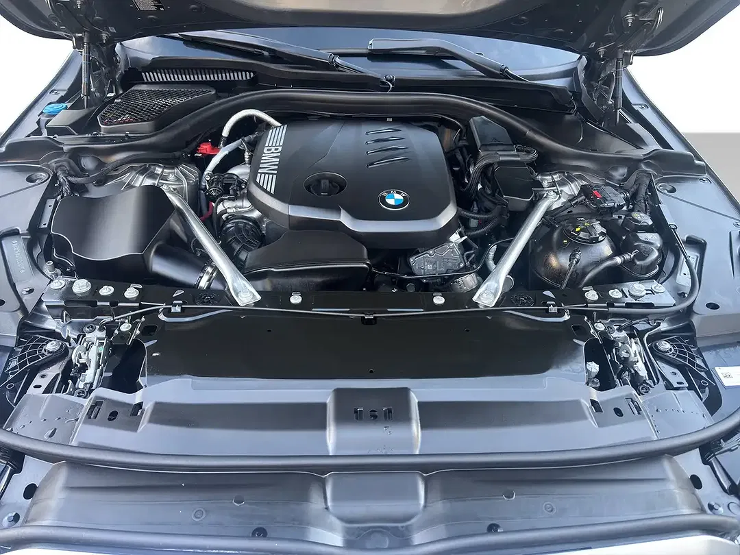 BMW 520 - Thumbnail 14
