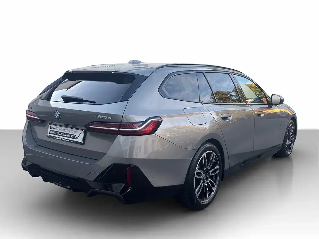 BMW 520 - Thumbnail 4