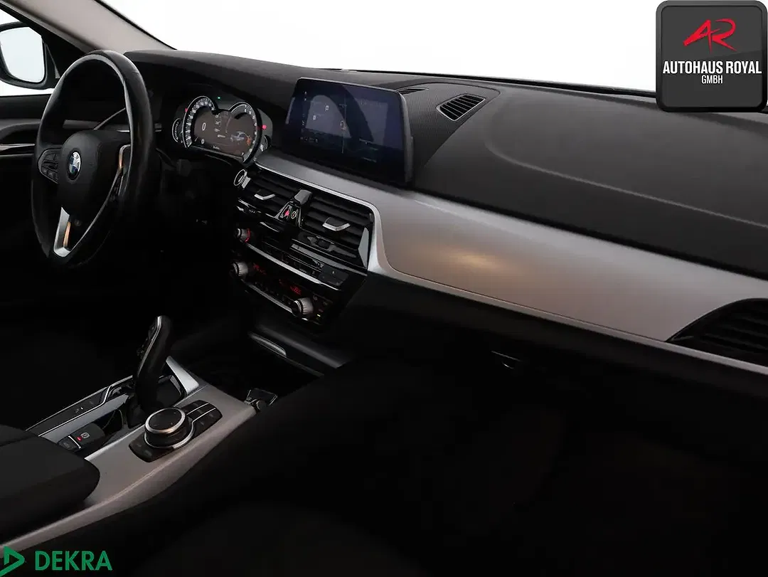 BMW 530 - Thumbnail 10