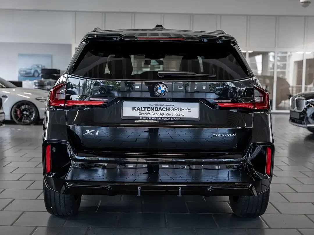 BMW X1 - Thumbnail 7