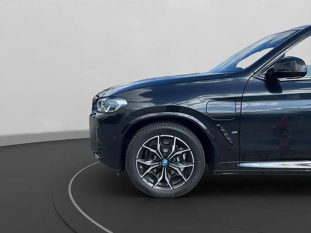 BMW X3 - Thumbnail 14