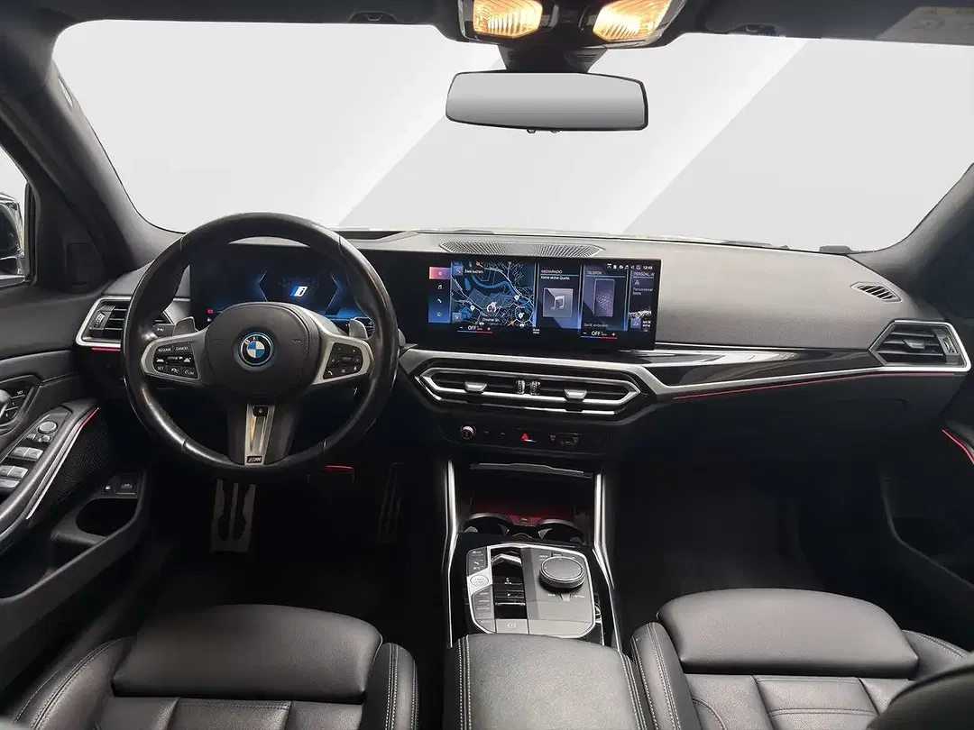 BMW 320 - Thumbnail 9