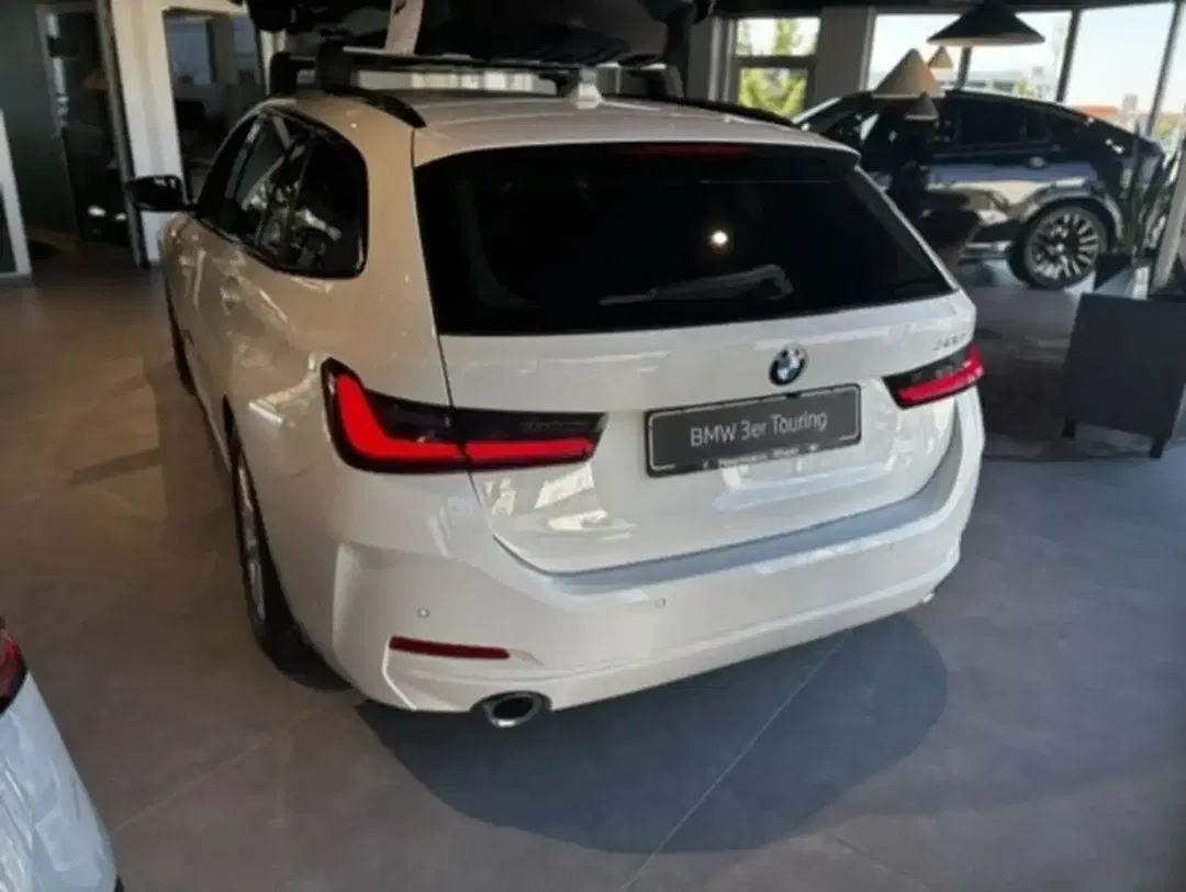 BMW 320 - Thumbnail 4