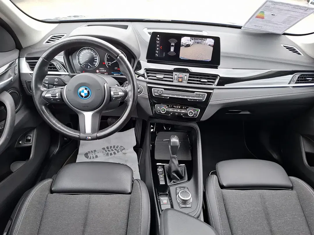 BMW X1 - Thumbnail 8