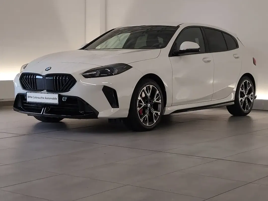 BMW 118 - Thumbnail 2