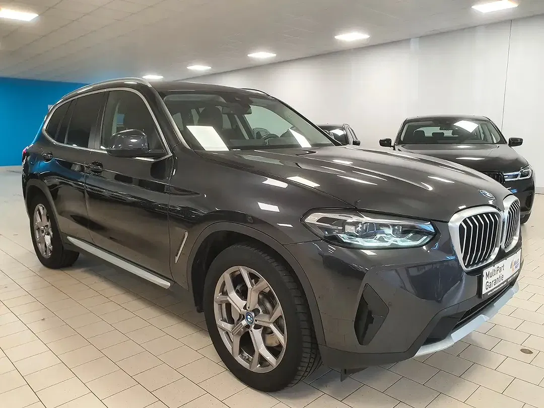 BMW X3 - Thumbnail 13